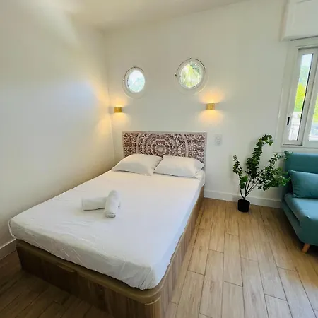 Seaside With Terrace And Free Parking - 2 Min Walk Daire Villeneuve-Loubet